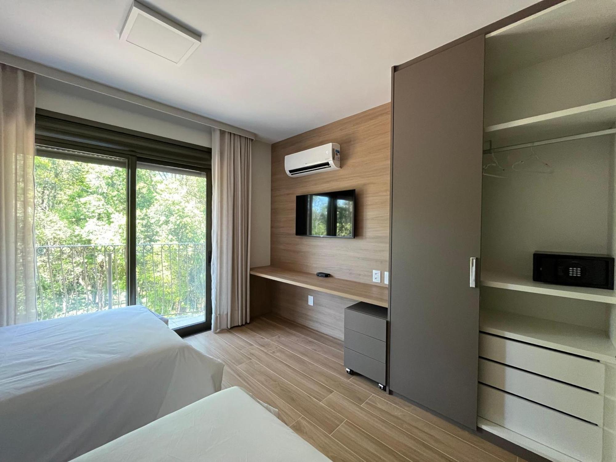 Ville Del Bosco Hotel São Marcos Buitenkant foto